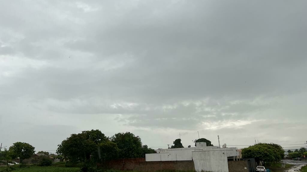 Imagem de compartilhamento para o artigo Sábado terá pancadas de chuva, com calorão em Costa Rica e regiões da MS Todo dia
